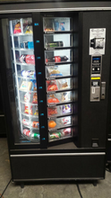 Cargar imagen en el visor de la galería, Crane National Food Vending Machine 431