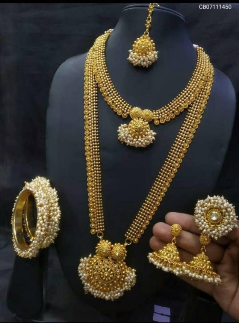 GOLDEN TRADITIONAL BEADED CHOCKER WITH RANI HAAR WITH EARRINGS MAGTIKA BANGLES AND RING