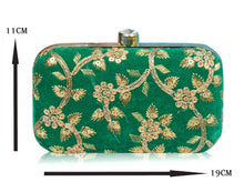 将图片加载到图库查看器,Trendy Velvet Party Wear Bridal Box Clutch With Metal Sling Chain