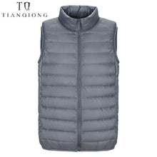 Cargar imagen en el visor de la galería, 2019 New Men's Sleeveless Ultralight 90% White Duck Down Warm Vest Men's Casual Vest Men's Warm Jacket Outwear Waistcoat