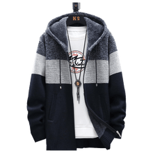 Cargar imagen en el visor de la galería, 2021 Autumn Korean Hooded Men's Sweaters with Thick and Velvet Men's Cardigan Knitted Sweatercoats Patchwork Jacket Male M-4XL