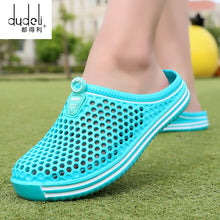 Cargar imagen en el visor de la galería, 2021 Summer Slippers Men Hollow Out Breathable Beach Flip Flops Unisex Casual Slip-on Flats Sandals Men Shoes size 45 Zapatos