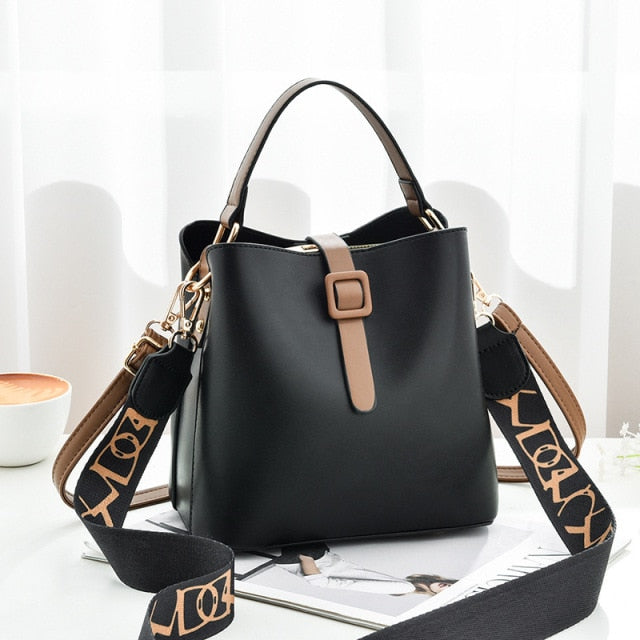 2021 Wide Straps Female PU Leather White Bucket Handbag Famous Brand Designer Lady's Shoulder Crossbody Bags Women's Handbags