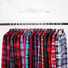 将图片加载到图库查看器,Velvet Warm Women's Plaid Shirt Female Long Sleeve Tops Plus Size Winter Pockets Check Blouse Blusas Femininas Chemise Femme 4XL