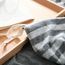 Load image into Gallery viewer, Bedding Set sleeping, all cotton knitted four piece set, plain color striped 1.5m bed sheet. Blanket and Sheets