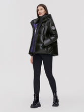 Load image into Gallery viewer, Bosideng down jacket women's 2021 new Puffer Jacket winter warm thicken windproof short warm jacket light warm