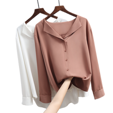 Cargar imagen en el visor de la galería, 2020 Autumn Women's Chiffon Blouse Office Lady V-neck Button Loose Clothing 5104 50