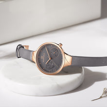 Load image into Gallery viewer, NAVIFORCE Women Watches Top Brand Luxury Fashion Female Quartz Wrist Watch Ladies Leather Waterproof Clock Girl Relogio Feminino