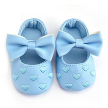 Cargar imagen en el visor de la galería, Baby PU Leather Baby Boy Girl Baby Moccasins Moccs Shoes Bow Fringe Soft Soled Non-slip Footwear Crib Shoes