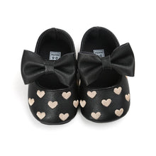 Cargar imagen en el visor de la galería, Baby PU Leather Baby Boy Girl Baby Moccasins Moccs Shoes Bow Fringe Soft Soled Non-slip Footwear Crib Shoes