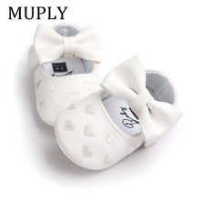 Cargar imagen en el visor de la galería, Baby PU Leather Baby Boy Girl Baby Moccasins Moccs Shoes Bow Fringe Soft Soled Non-slip Footwear Crib Shoes