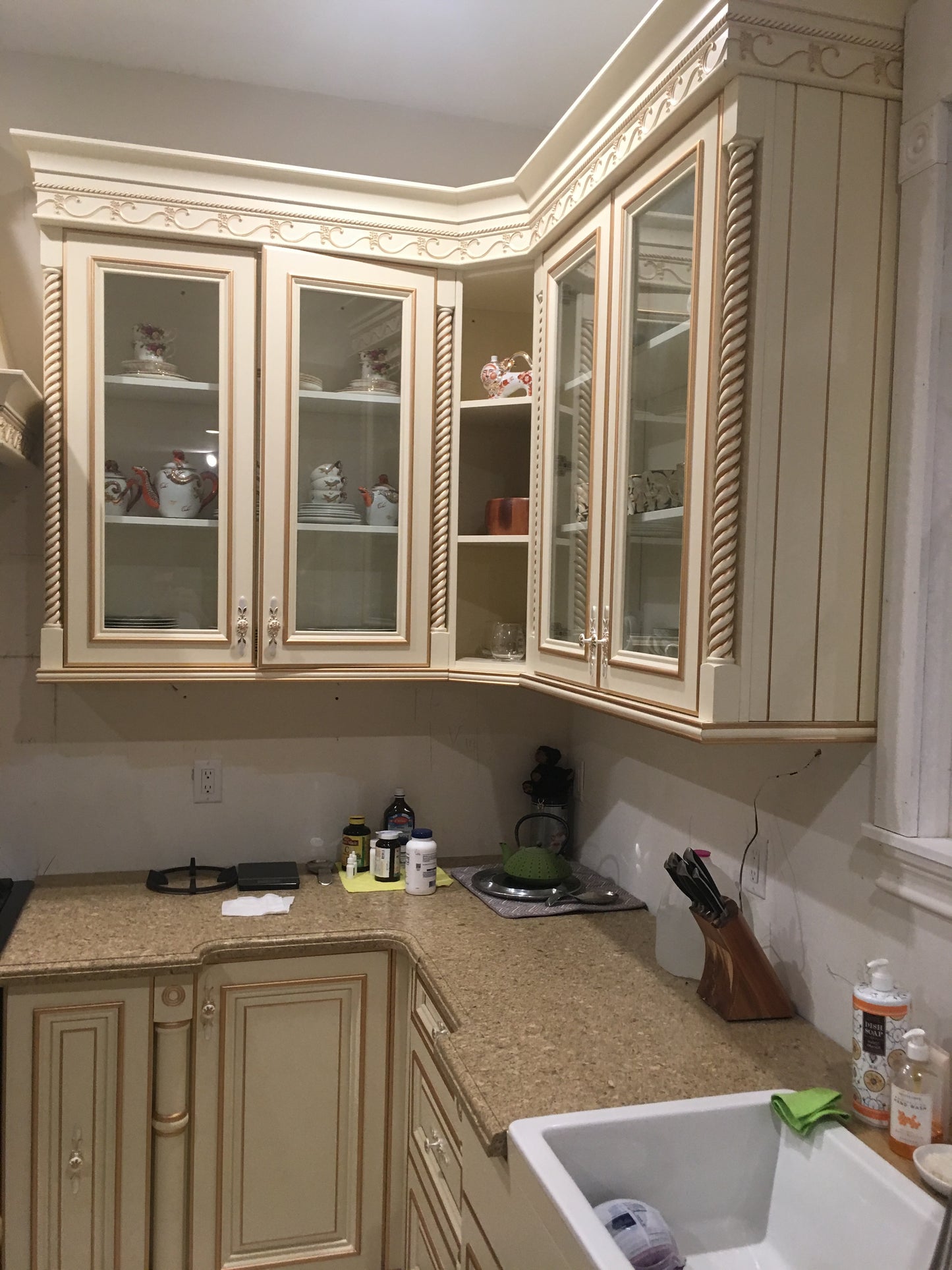 Luxury American Solid Wood Kitchen Cabinet