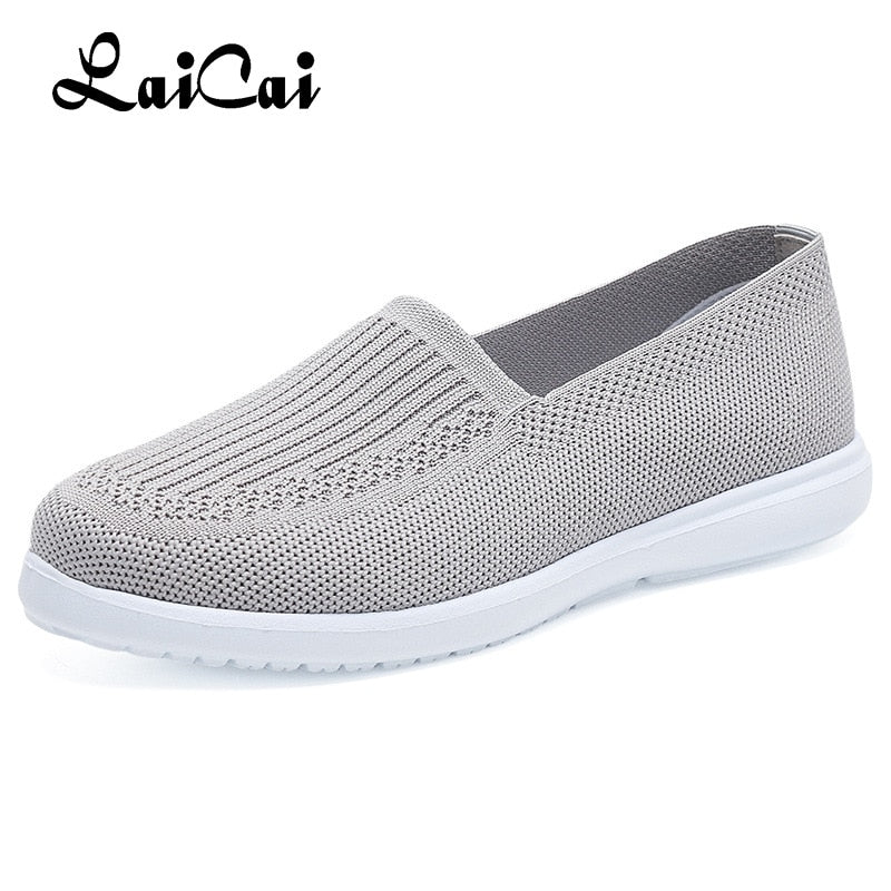 Mesh Shoes Women Summer Old Beijing Cloth Shoes Women's Shoes Breathable Hollow Mesh Casual Sneakers Women Middle-aged Mom Shoes