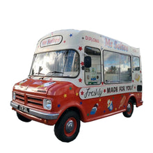Load image into Gallery viewer, Retro Dining Car Ice Cream food vending cart mobile fast food cart ice cream food truck for sale