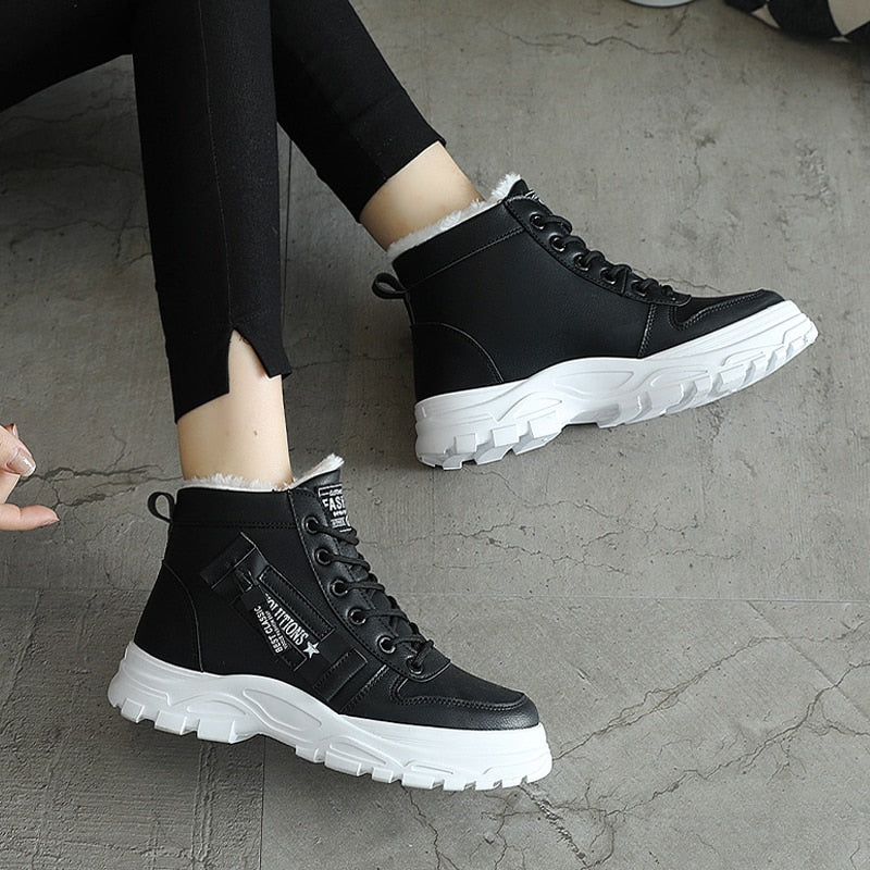 Winter Boots Women Snow Boots 2021 Fashion Black White Leather Platform Shoes Woman Ankle Boots Ladies Warm Fur Casual Sneakers