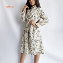 將圖片載入圖庫檢視器 Winter Corduroy Floral Print Women Elastic Waist Autumn Winter Dress Stand Collar Beach Dress Vestidos Party Female High Quality
