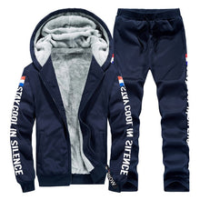 Cargar imagen en el visor de la galería, Winter Casual Men Hoodies Sweater + Pants Tracksuits Warm Plus Thick Fleece Sportswear