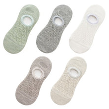 将图片加载到图库查看器,Women Silicone non-slip invisible Socks