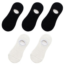 将图片加载到图库查看器,Women Silicone non-slip invisible Socks