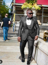 將圖片載入圖庫檢視器 Men Suits Light Navy Blue and Black Groom Tuxedos Shawl Lapel Groomsmen Wedding Best Man ( Jacket+Pants+Bow Tie+Vest ) C684