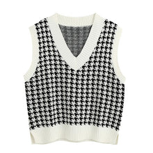 将图片加载到图库查看器,Women Houndstooth Knitted Vest Sweater