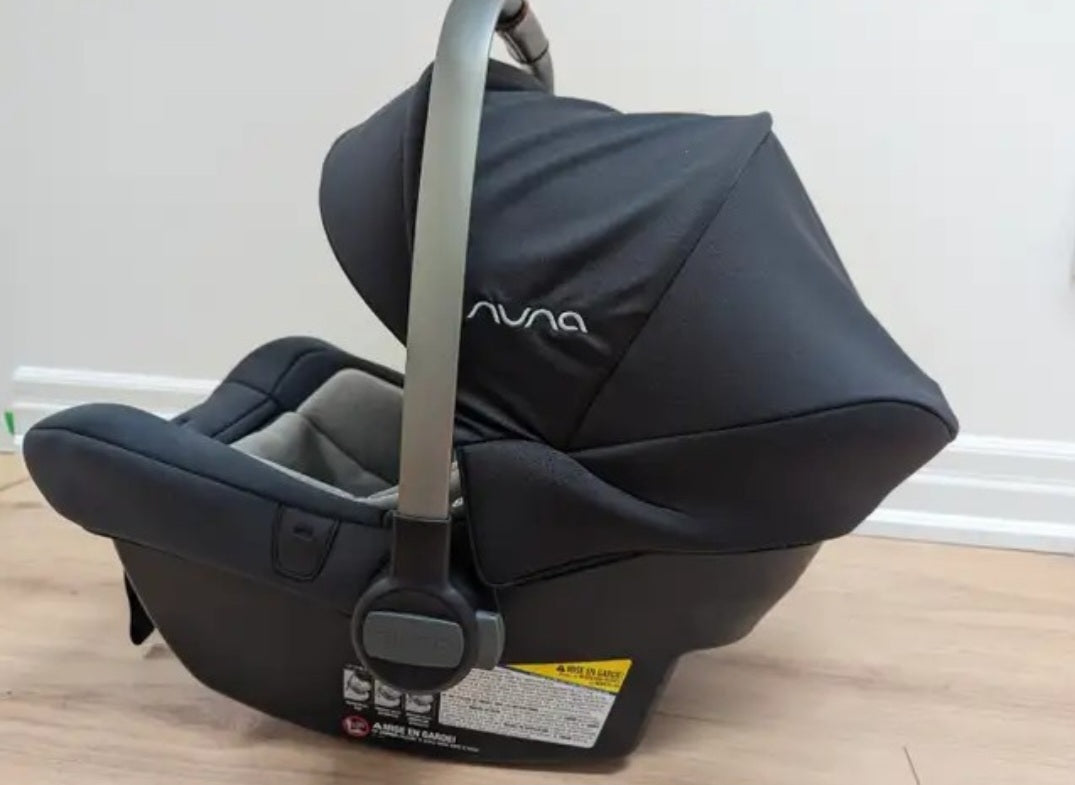 Nuna PIPA Infant Car Seat (Insert included)