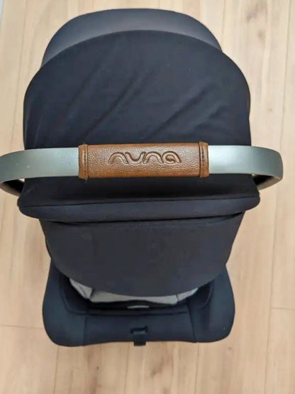 Nuna PIPA Infant Car Seat (Insert included)