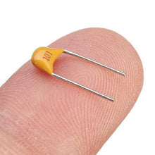 Charger l&#39;image dans la galerie, 900pcs 20pF - 1uF 50V 18 Values Leaded Multilayer / Monolithic Ceramic Capacitor Assorted Kit 50pcs Each Value
