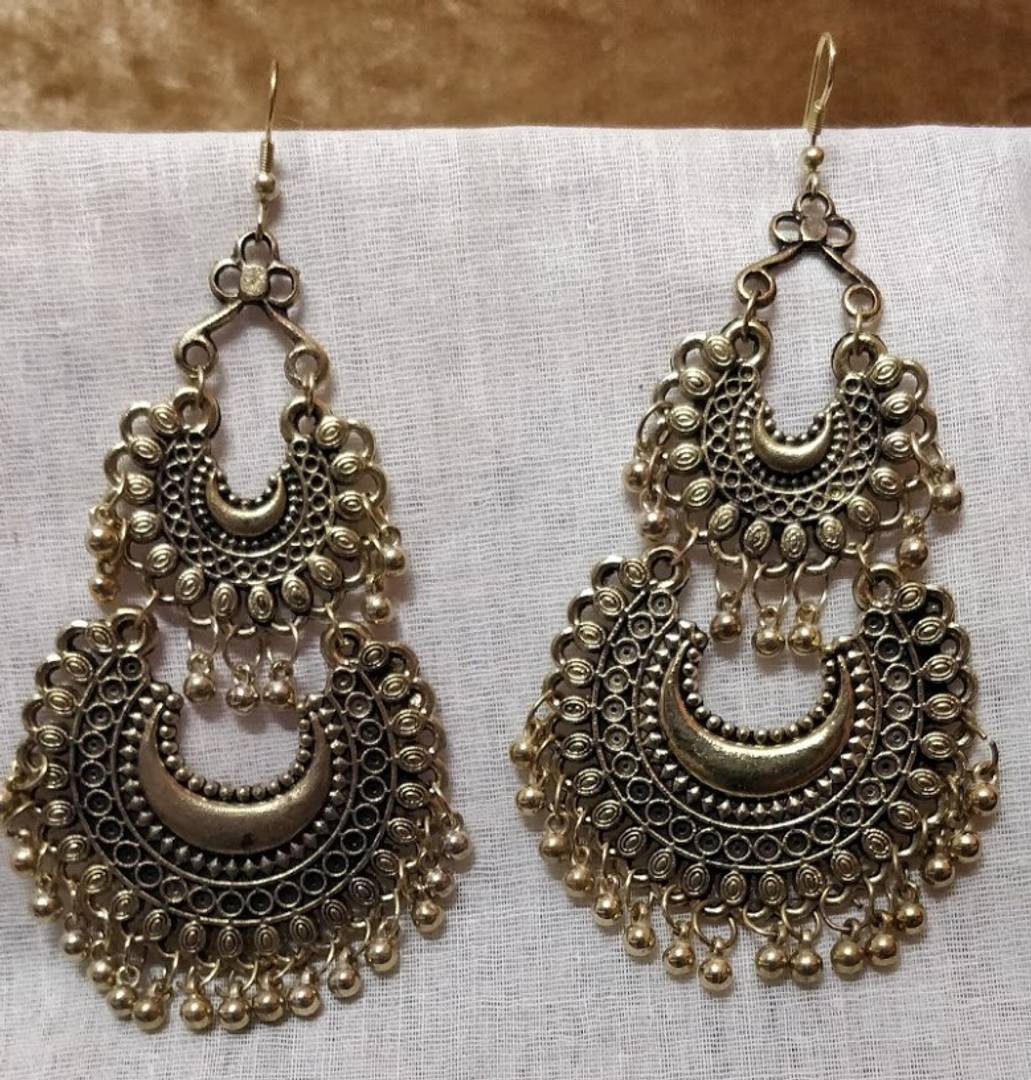 Trendy Designer Oxidised Chaandbali Earring