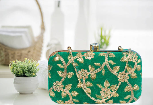 Trendy Velvet Party Wear Bridal Box Clutch With Metal Sling Chain