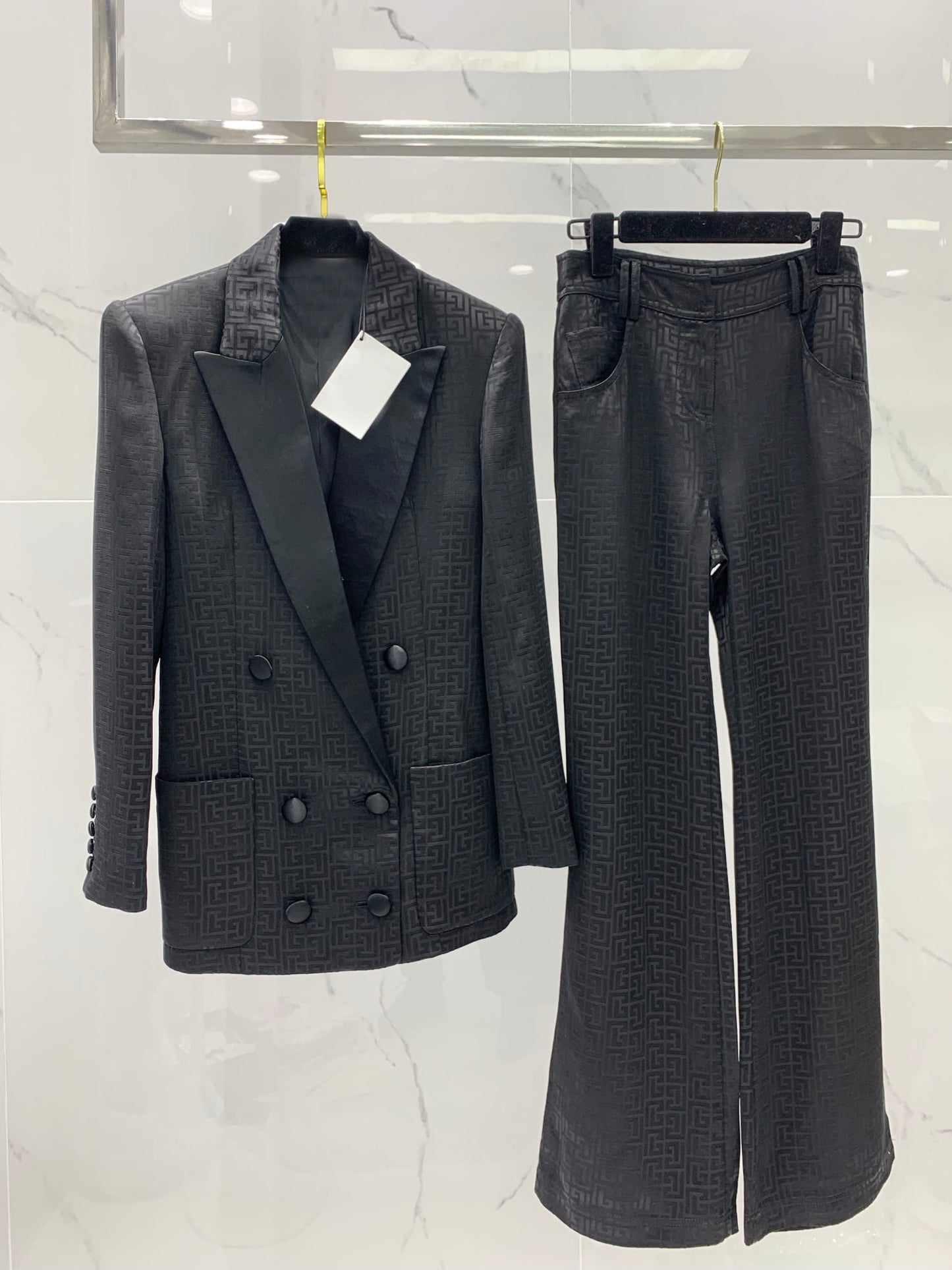 2021FW Autumn Luxury Suits Women Black Shoulder Padded Blazer Jacket With Casual Long Trouse Female Fashion Sets Gdnz 7.02