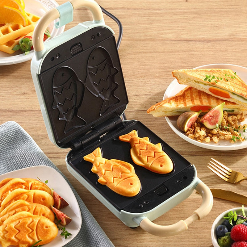 220V Electric Sandwich Maker Waffle Maker Toaster Baking Light Food Machine Kitchen Multifunction Breakfast Machine Sandwichera