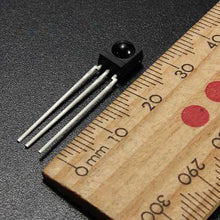 將圖片載入圖庫檢視器 20Pcs IR Receiver Infrared Radiation Module 38KHz TSOP4838 DIP-3
