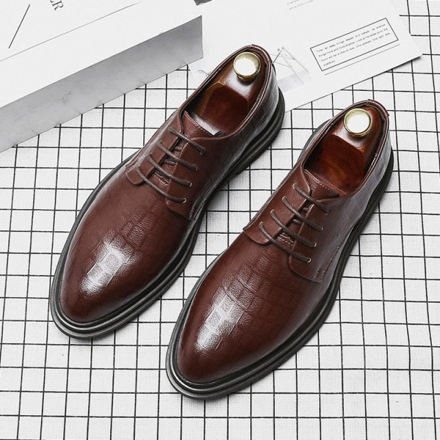 Autumn 2020 men's shoes Plaid printed British business dress casual leather shoes men's plush leather shoes 18562