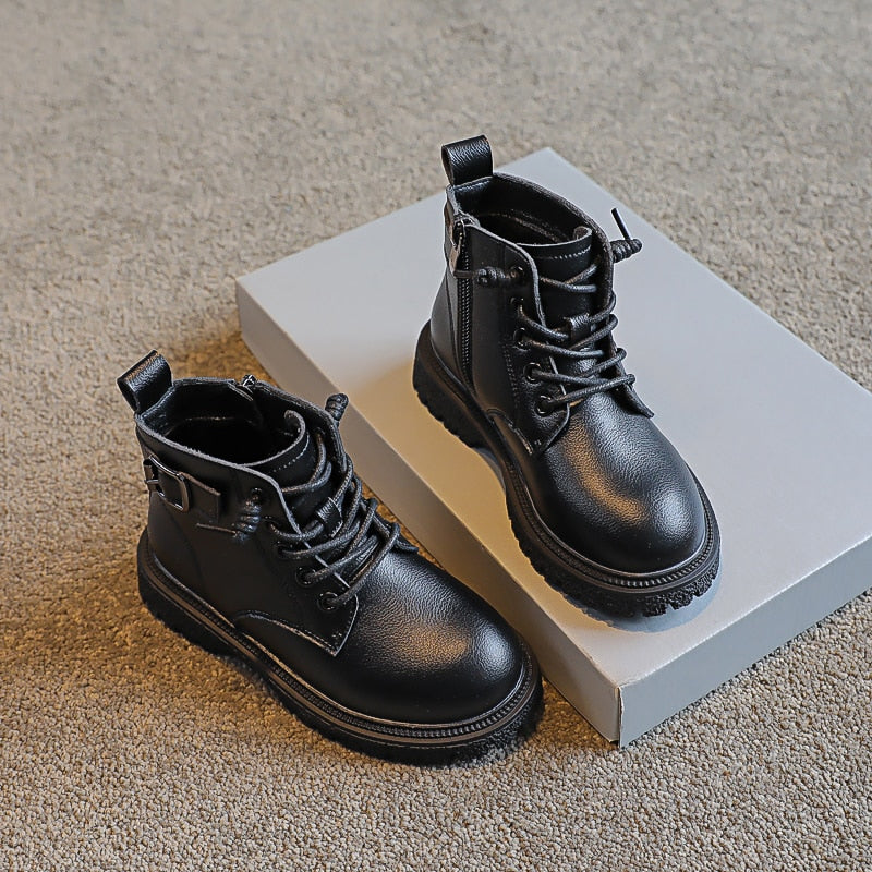 Autumn and Winter New Girls Martin Boots Fashion Flat Casual Boots Comfortable and Warm Girls Boots Trend Wild Martin Boots