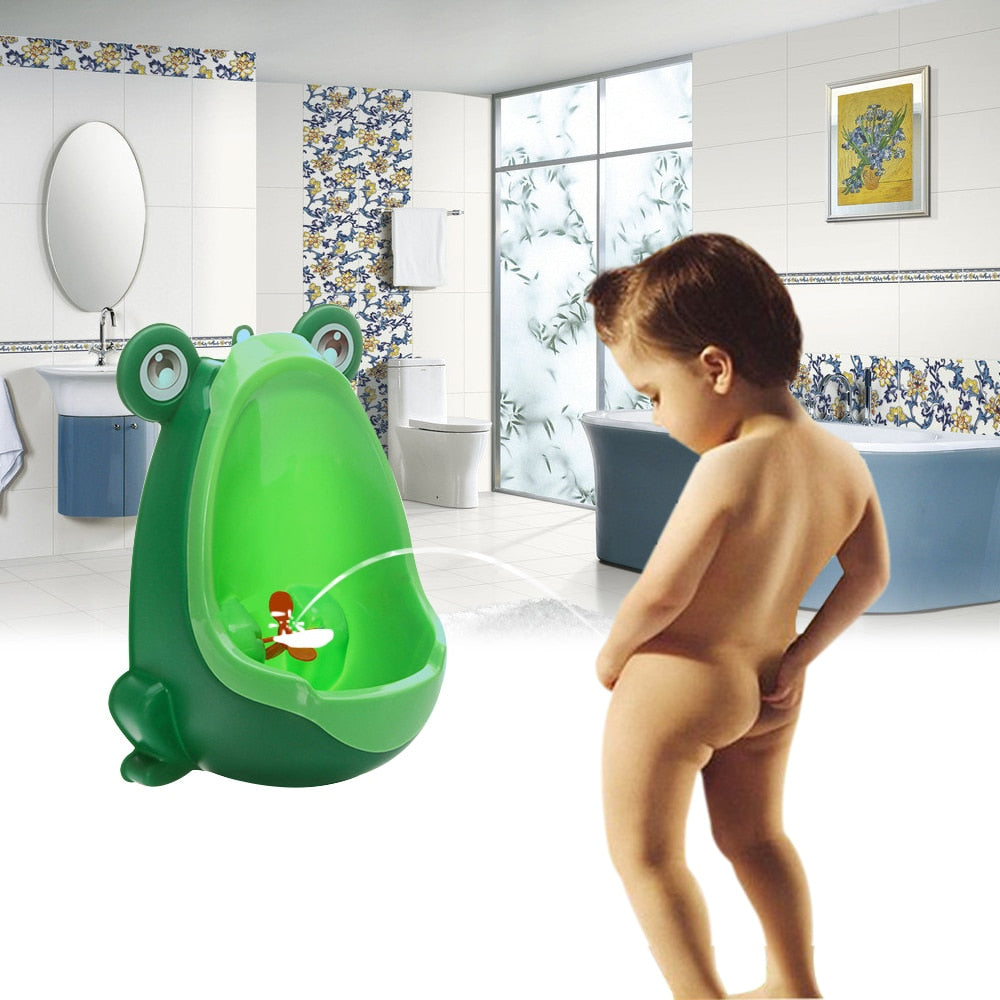 Baby Boys Standing Potty Frog Shape Wall-Mounted Urinals Toilet Training Children Stand Vertical Urinal Potty Pee Infant Toddler