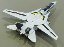 Load image into Gallery viewer, Calibre wings Macross Robotech F-14 S Type 1/72 diecast plane model aircraft
