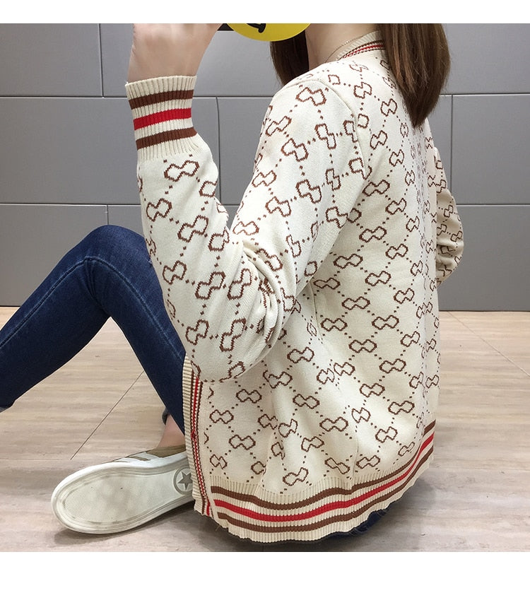 Cardigan Sweater Fabric Luxury Coat Women V-neck and Button Placket Long Sleeve on Sale Winter Oversize Airy Rib-knit
