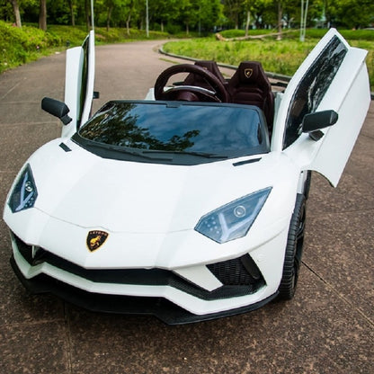 Children's Electric Car 4 Wheeled Double Car With Remote Control Baby Car 1-3 Years Toys 4-5 Years Old Can Seat Two People
