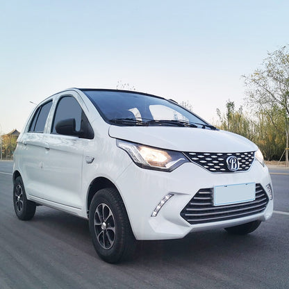 China Manufacturers New Design 4 Wheels High Speed Adult Solar Energy Electric Car