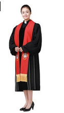 Charger l&#39;image dans la galerie, Christian Minister Robe Psstor Church Ceremony Ecclesiastical Robe Chasuble Priest Vestments Pray Christian Funeral
