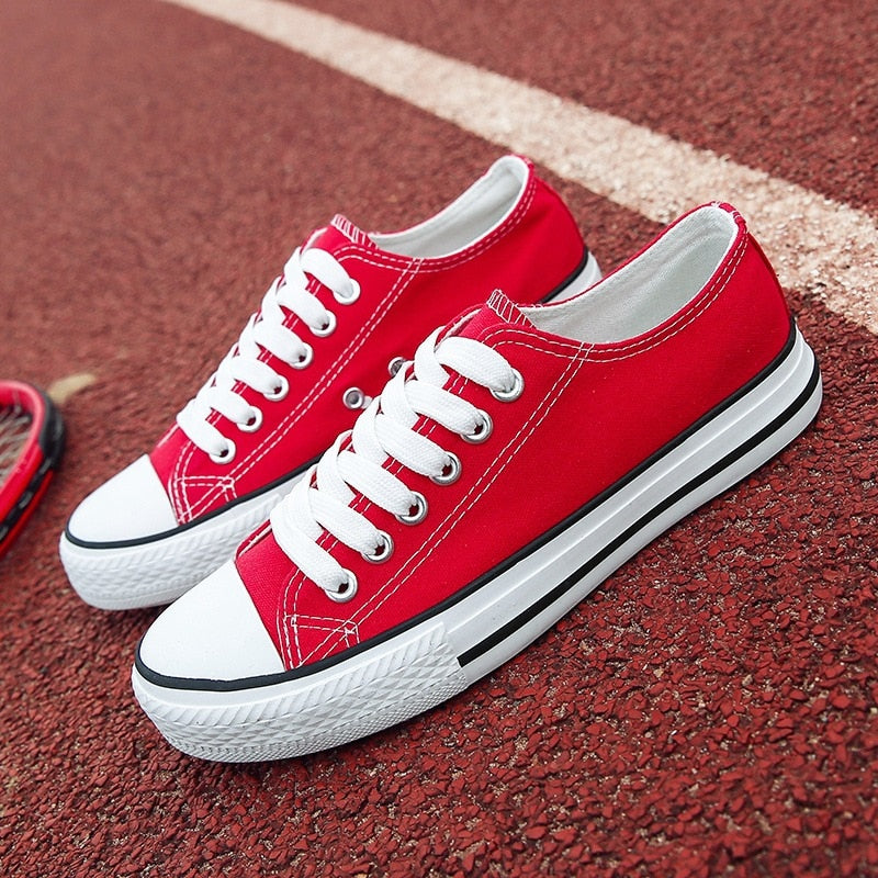 Chunky Sneakers Men Shoes Classic Low Top Canvas Shoes High Top Vulcanized Shoes Skateboard Shoes Couple Shoes Size 36-44 Kids