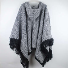 Load image into Gallery viewer, Coat Female Winter Womens Ponchos 2021 Korean Streetwear Long Cloak Autumn Thick Warm Ponchos and Capes Ladies Capa LW20a
