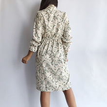 Load image into Gallery viewer, Corduroy Soft Floral Print Women Autumn Winter Dress Stand Collar Female Party Loose Dresses Elastic Waist Beach Vestidos
