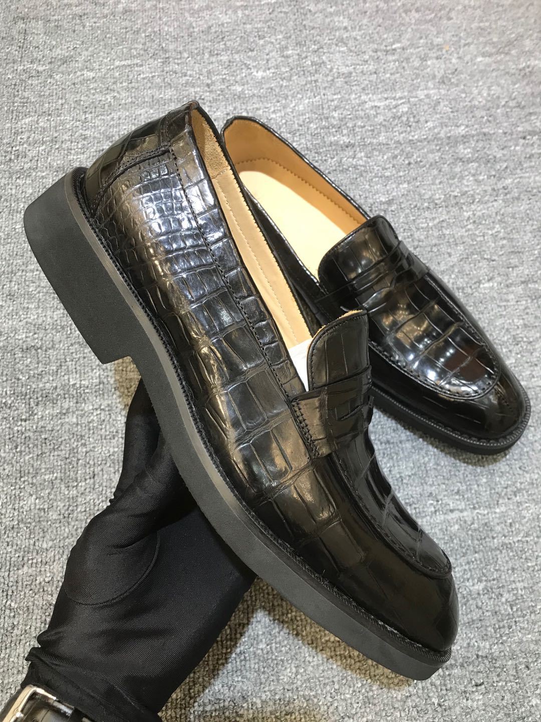 Crocodile leather shoes men's trend British casual pointed toe dress shoes crocodile belly fashion trend business men's shoes