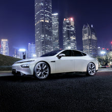 Charger l&#39;image dans la galerie, Electric Vehicle Xiaopeng-P7
