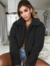 將圖片載入圖庫檢視器 European Fleece Jacket Autumn Winter Solid Color Warm Fleece Jacket Women&#39;s Clothing
