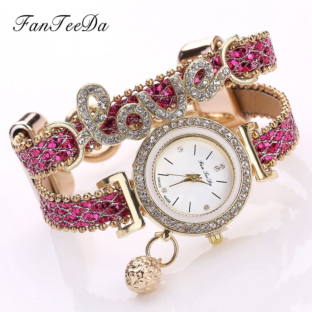 FanTeeDa Top Brand Women's Bracelet Watches Ladies Love Leather Strap Rhinestone Quartz Wrist Watch Luxury Fashion Quartz Watch
