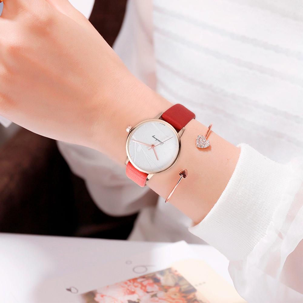 Women's Sweet Watches Fashion Dress Ladies Watch Elegant Bird Leather Strap Quartz Wristwatch Clock Women Exquisite Watch