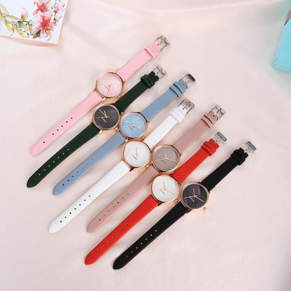 Women's Sweet Watches Fashion Dress Ladies Watch Elegant Bird Leather Strap Quartz Wristwatch Clock Women Exquisite Watch